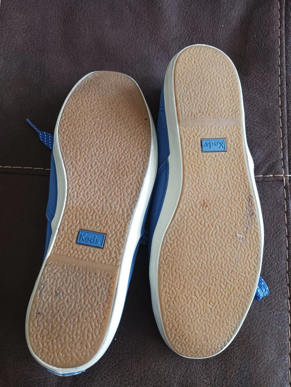 Keds Royal Blue Sneakers with polka dot strings Sz 8.5 EUC